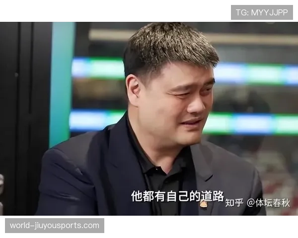 杨瀚森居然连喝个咖啡都像在给自己设局?这生活真不是我们过的范儿! 杨瀚森居然连喝个咖啡都像在给自己设局?这生活真不是我们过的范儿!